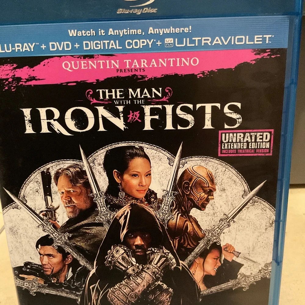 Blu Ray Disc - The Man with the Iron Fists. V57